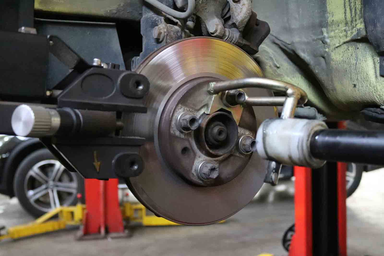 Complete rear axle assembly removed from a vehicle for inspection